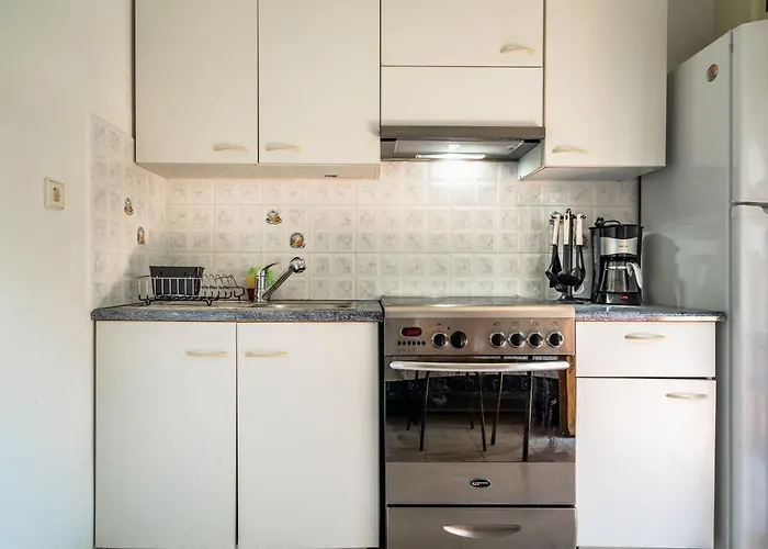 Makis Apartment Katelios